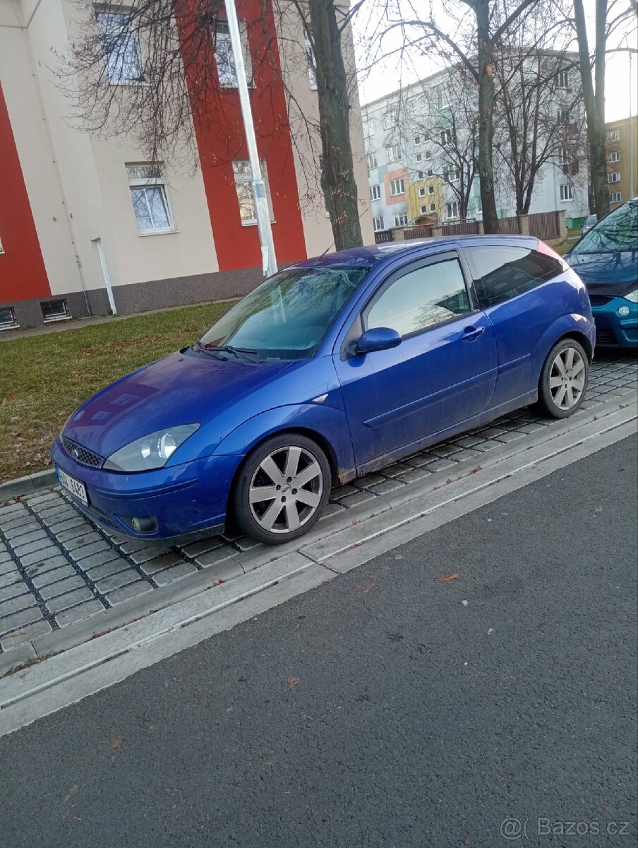 Ford Focus ST170 - 3