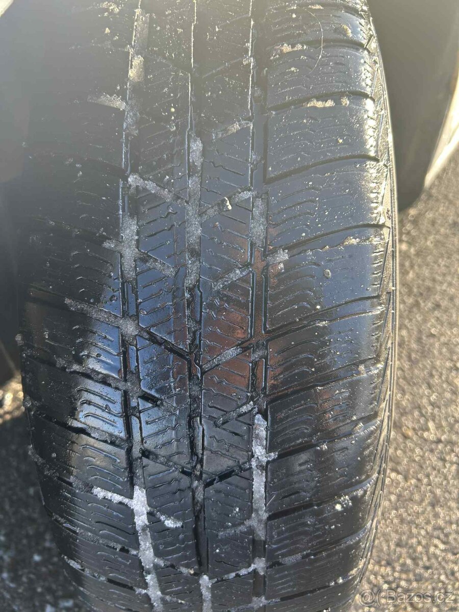 Prodám VW Golf V Plus 1.9TDI 77kw - 3