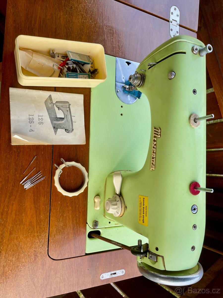 Šicí stroj značky Minerva - 3