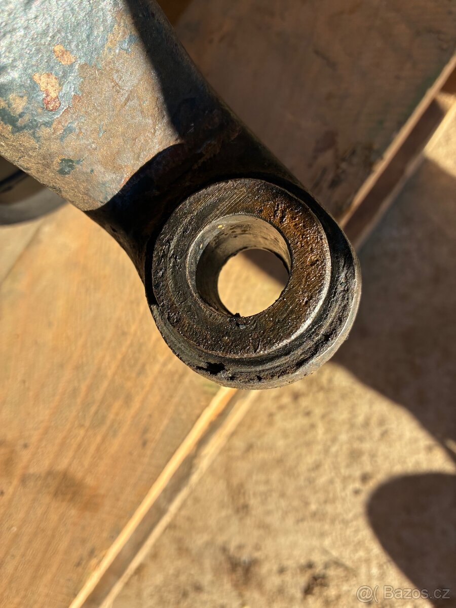 Páka řízení a narážkou Zetor - 3