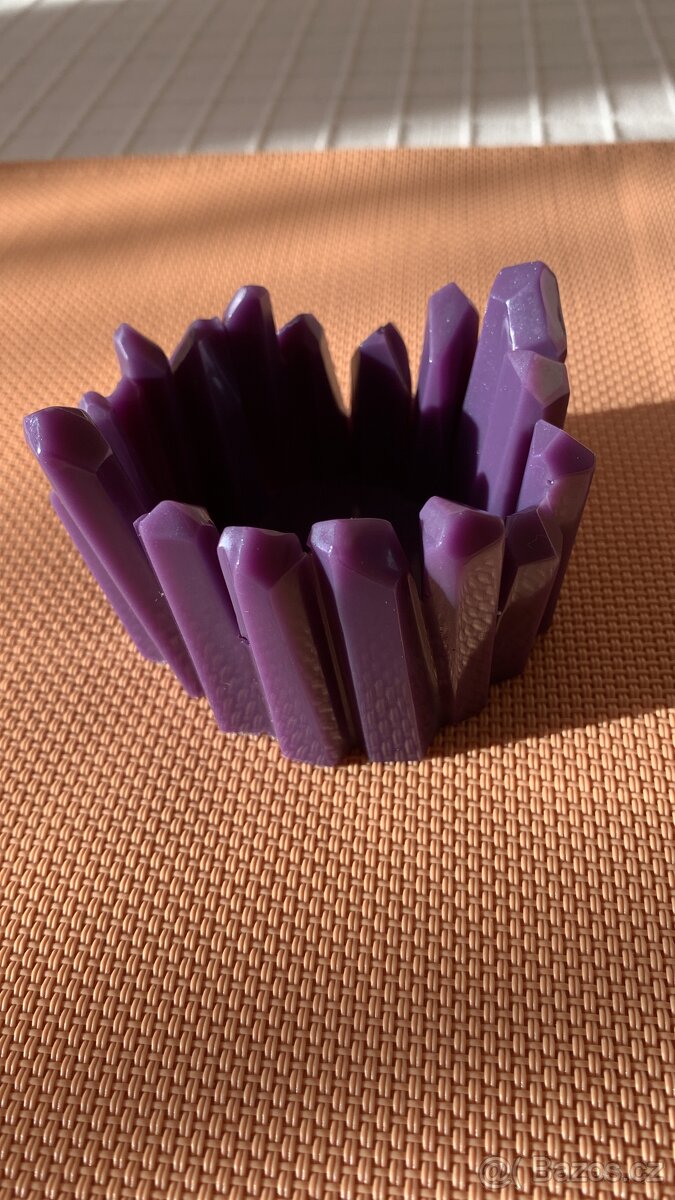 Svicen z pryskyřice - 3