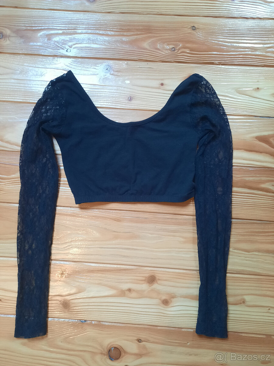 Různé dámské oblečení - 3