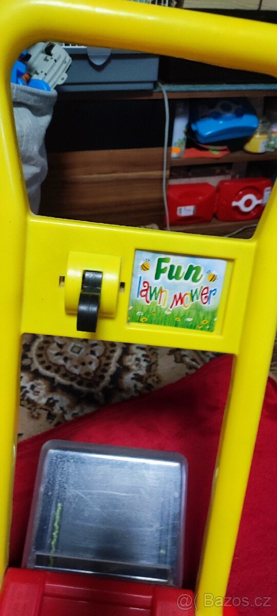 Dětská sekačka na trávu s košem - 3