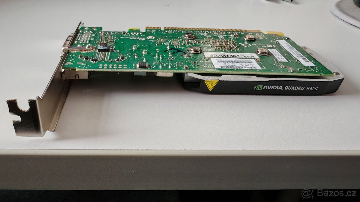 NVIDIA K620 - 3