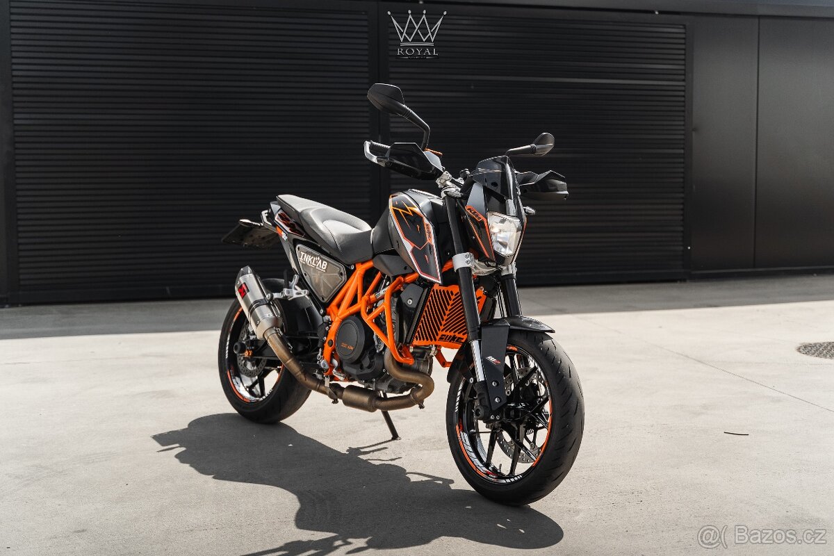 KTM 690 Duke