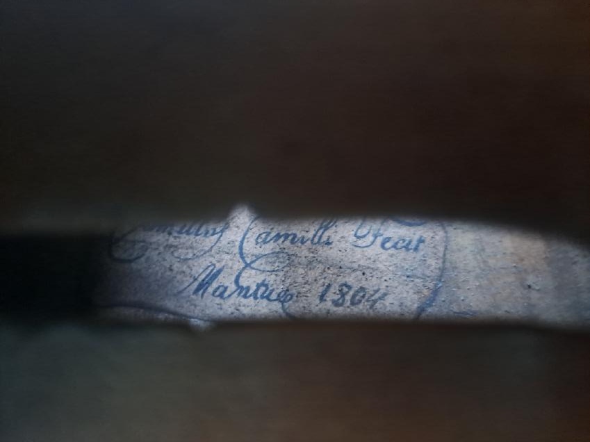 Housle celé, 220 let staré, italské produkce,na opravu - 3