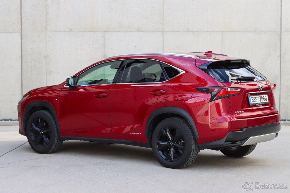 Lexus NX 300h, Black Package, DPH - 3