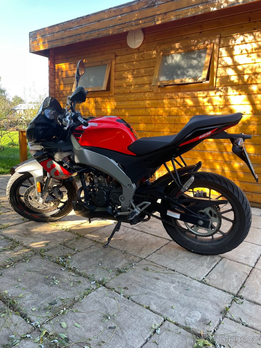 Aprilia Tuono 125 - 3