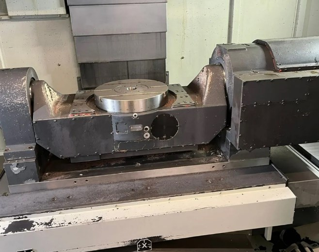 Obráběcí centra - vertikální FV 960 - 3