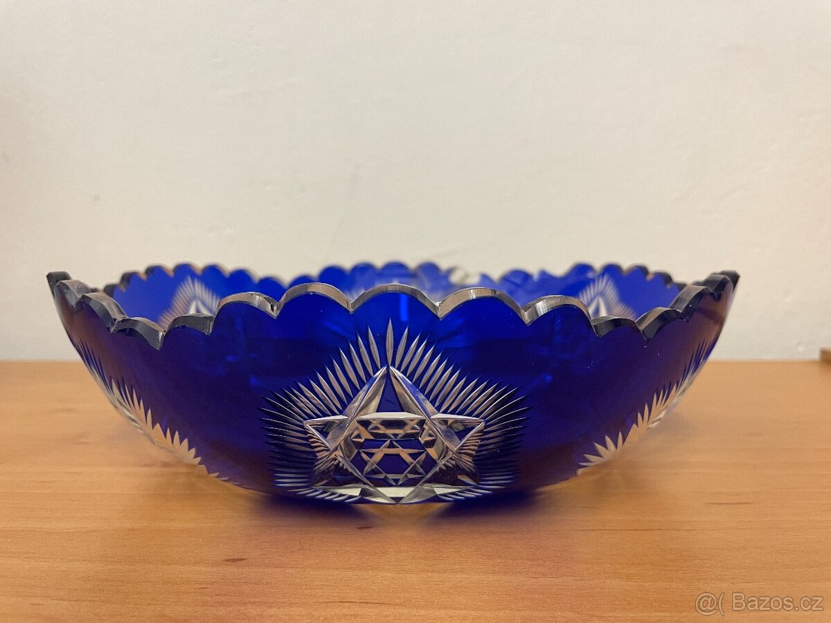 Modrá broušená křišťálová mísa - 3