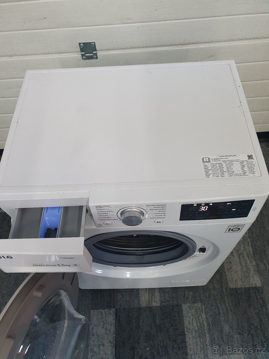 Pračka LG WD60J6WY1W A+++ - 3