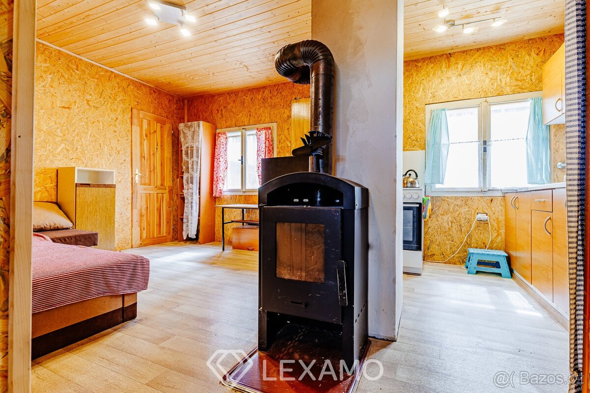 Prodej chaty 82 m² - Starý Petřín-Jazovice, ev.č. 00247 - 3