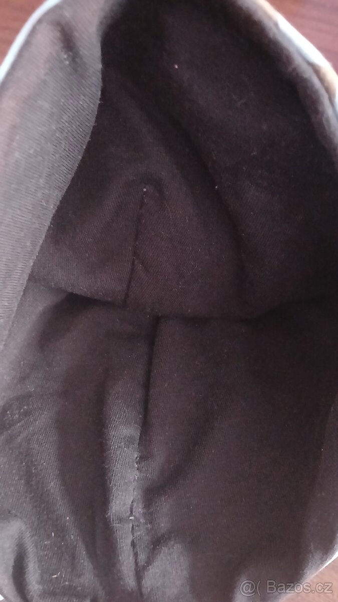 Čepička s krtečkem - 3