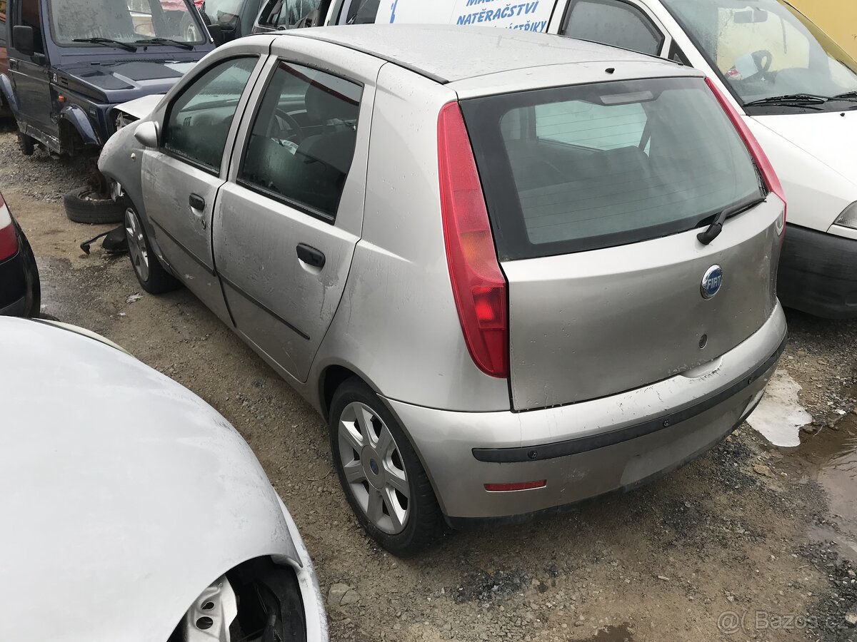 Fiat Punto AUTOMAT 2001 1,2i 44kW - dily z vozu - 3