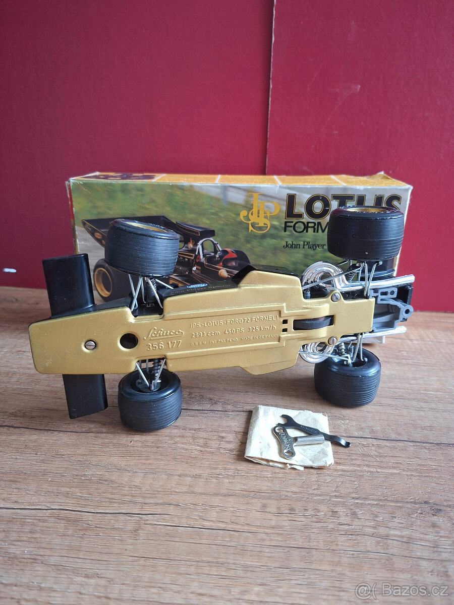 JPS Lotus Ford Formel1 - 3