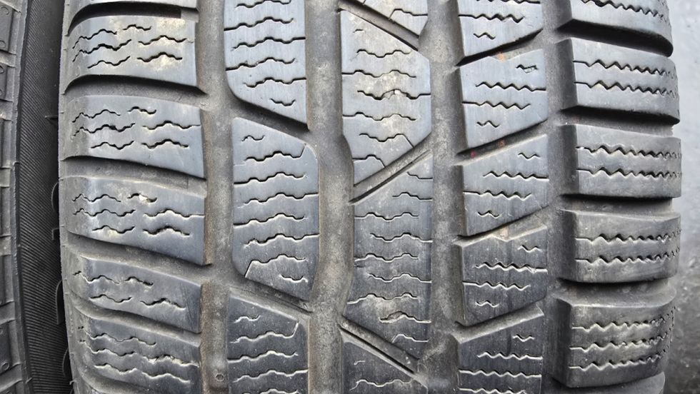 Zimní pneumatiky 215/60/16 Continental - 3