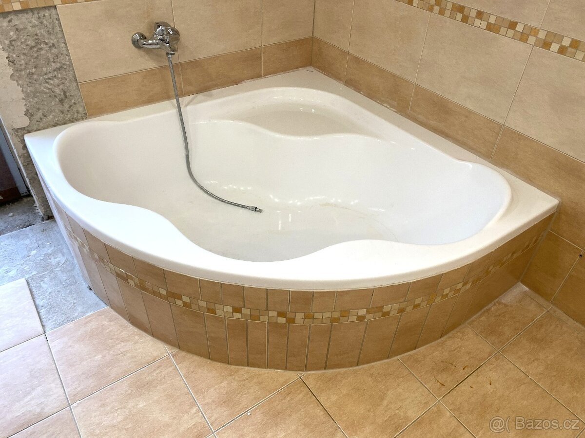 Akrylátová vána RAVAK 150 x150 - 3