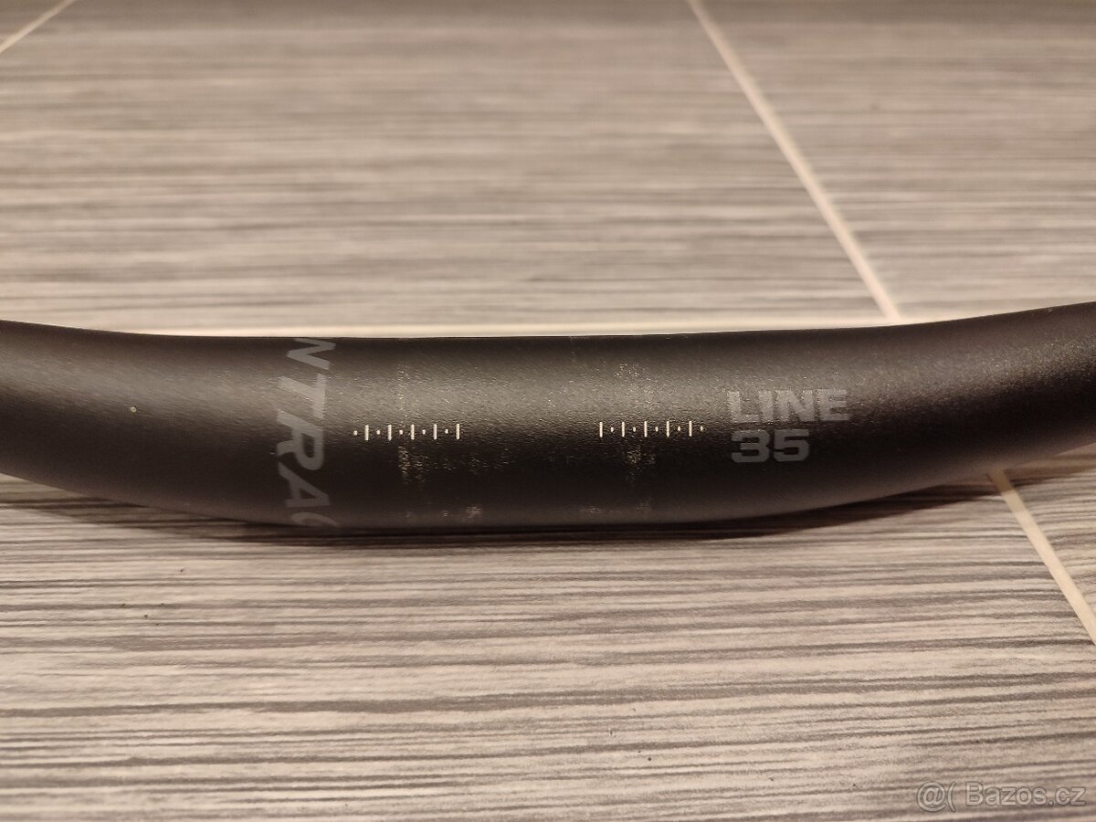 Řídítka Bontrager Line 35 - 3