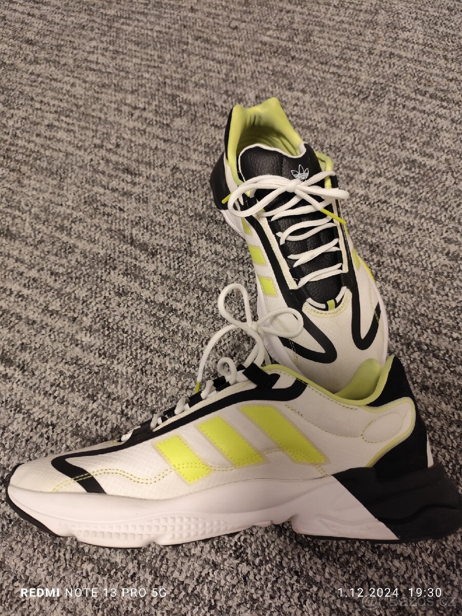 Prodám tenisky Adidas vel. 9 - 3