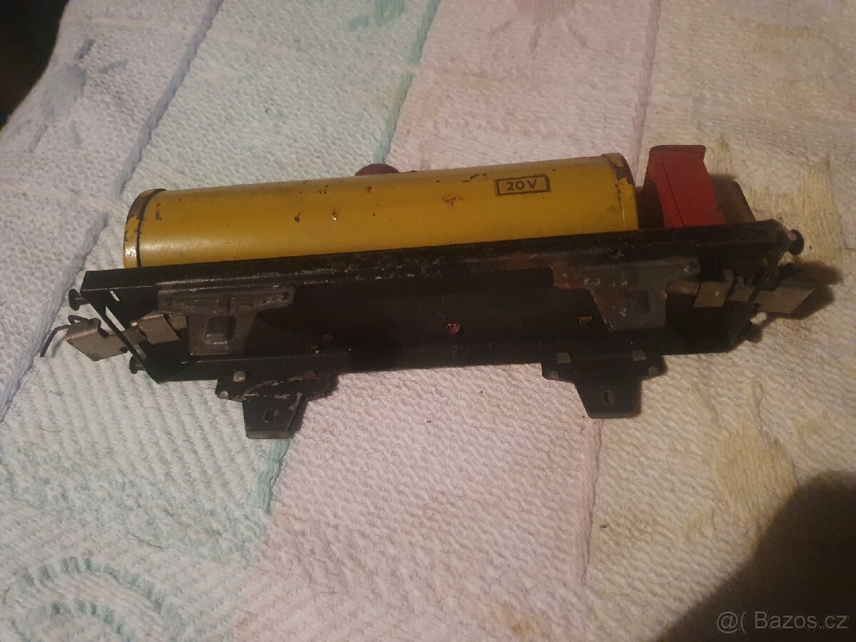 Hračky plechové - 3