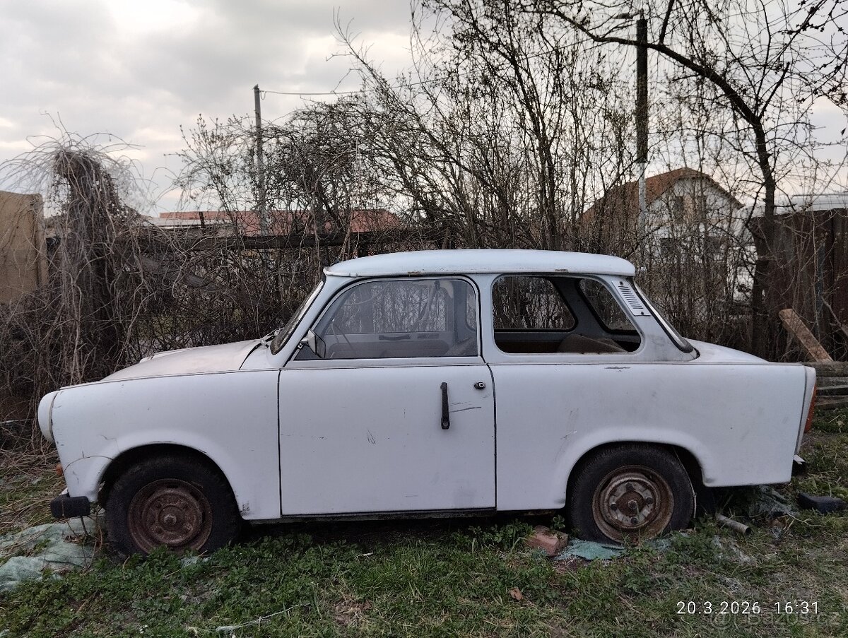 Trabant k renovaci - 3
