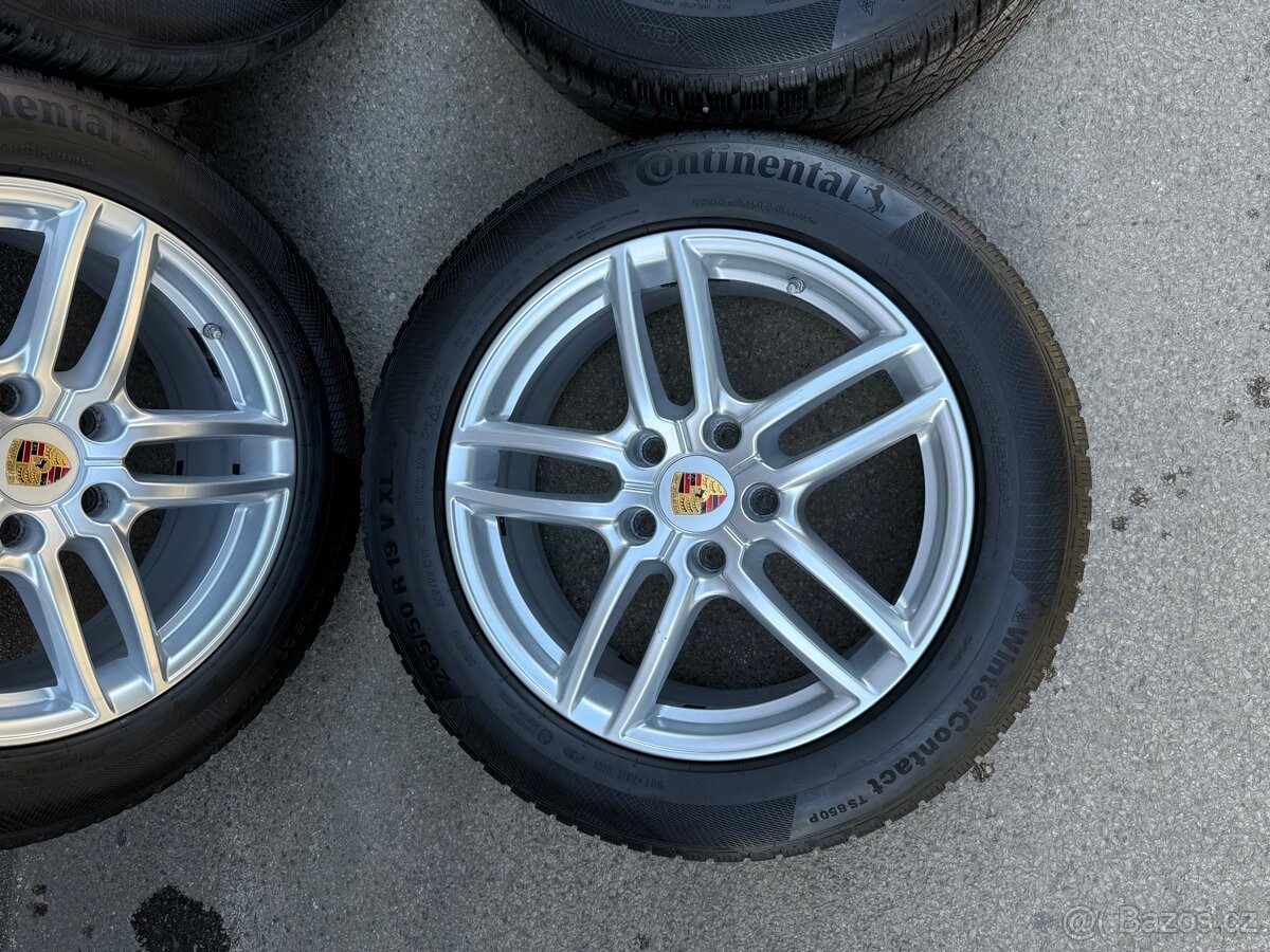 Porsche Cayenne kola - 3