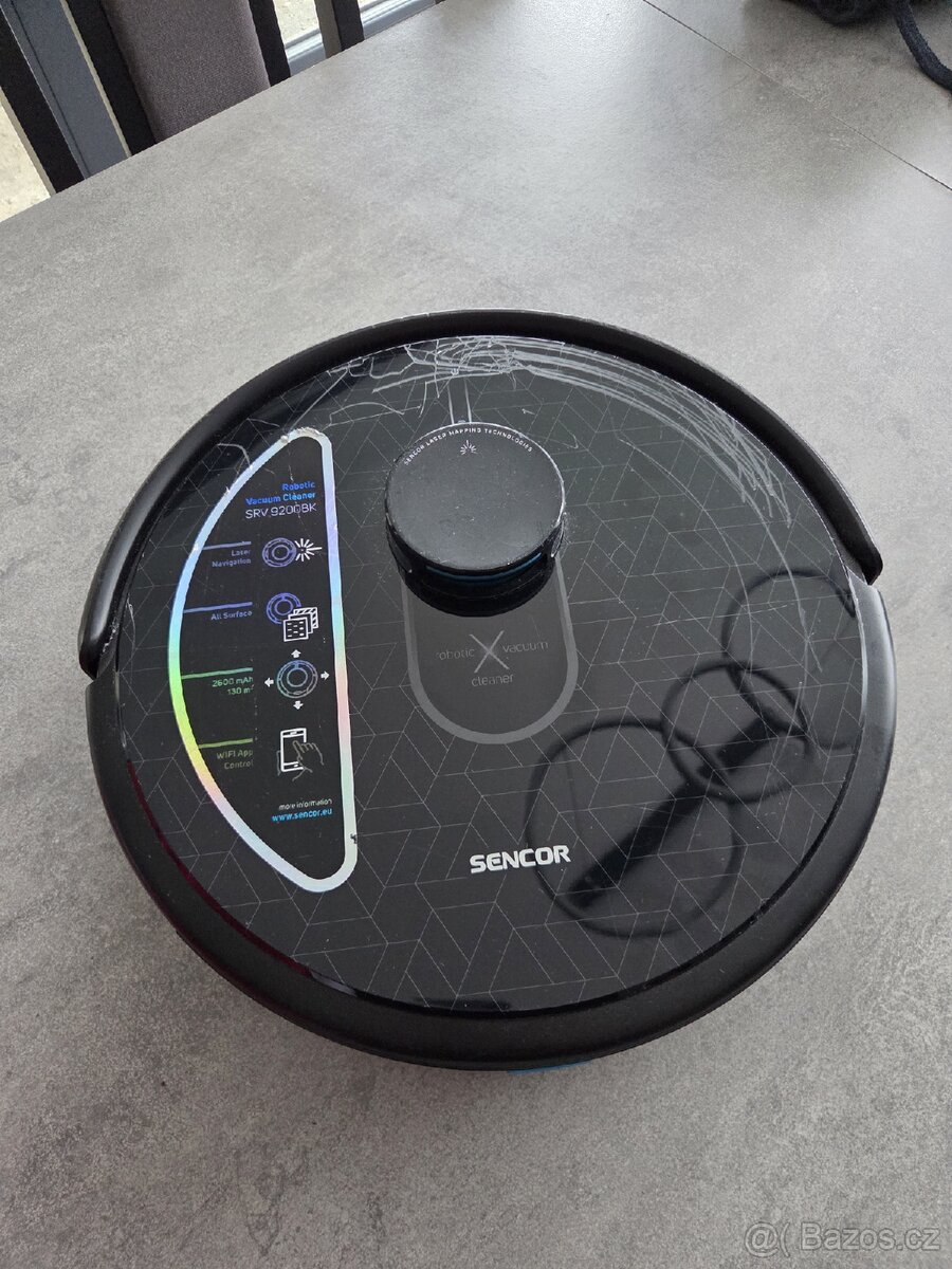 Robotický vysavač Sencor SRV9200BK - 3