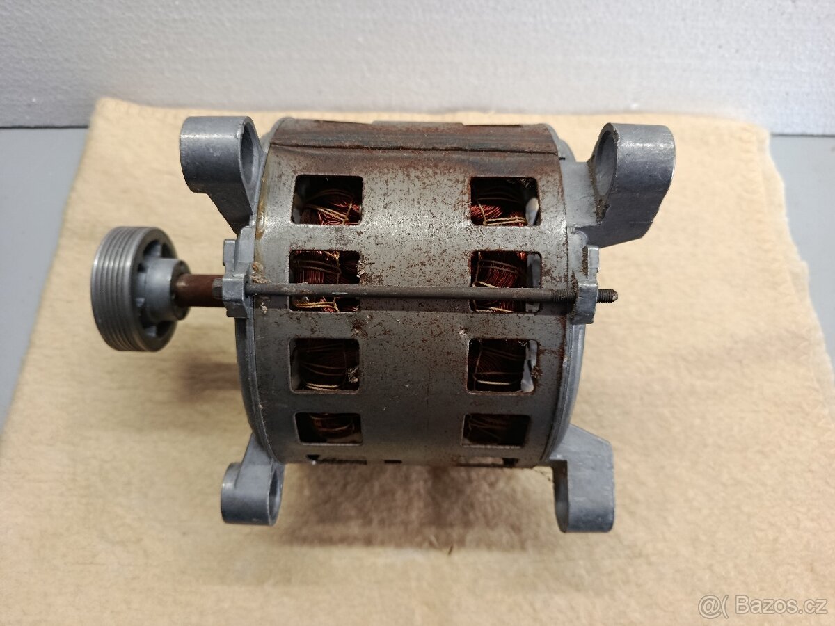 Motor z pračky - 3