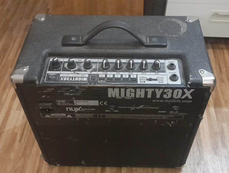 Kytarové kombo Nux MIGHTY 30 - 3