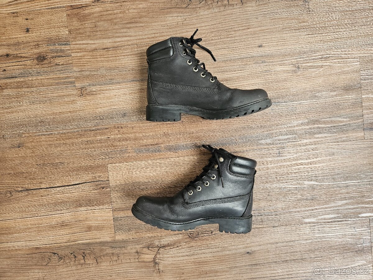 Černé boty Tamaris šněrovací kotníkové kožené velikost 38 - 3