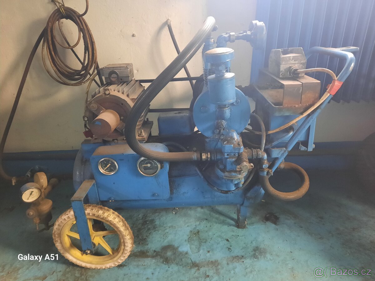 Kompresor dvoupistový - 3