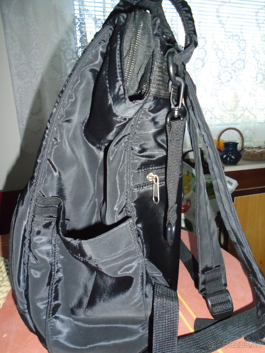 Prodám nový batoh,cestovní tašku,tašku na spisy apod. - 3