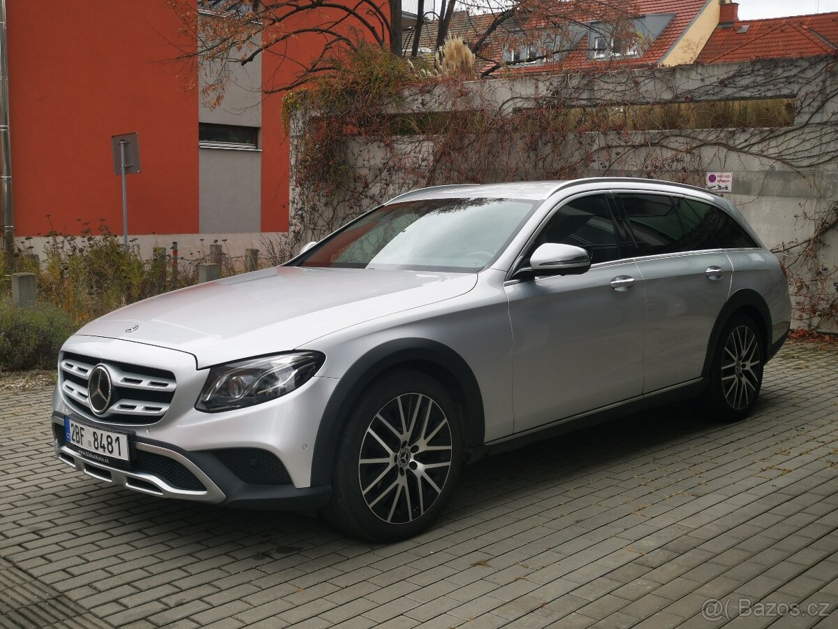 Mercedes-Benz Třídy E, E 220D 4Matic Allterrain ČR 1.majitel - 3