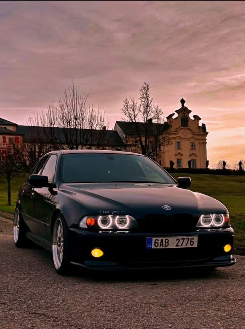 Bmw e39 528i tovární packet - 3