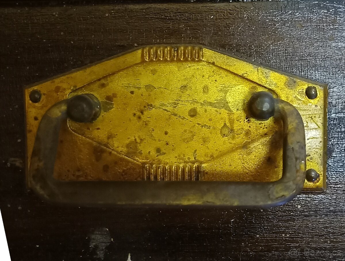 Kování na nábytek - 3