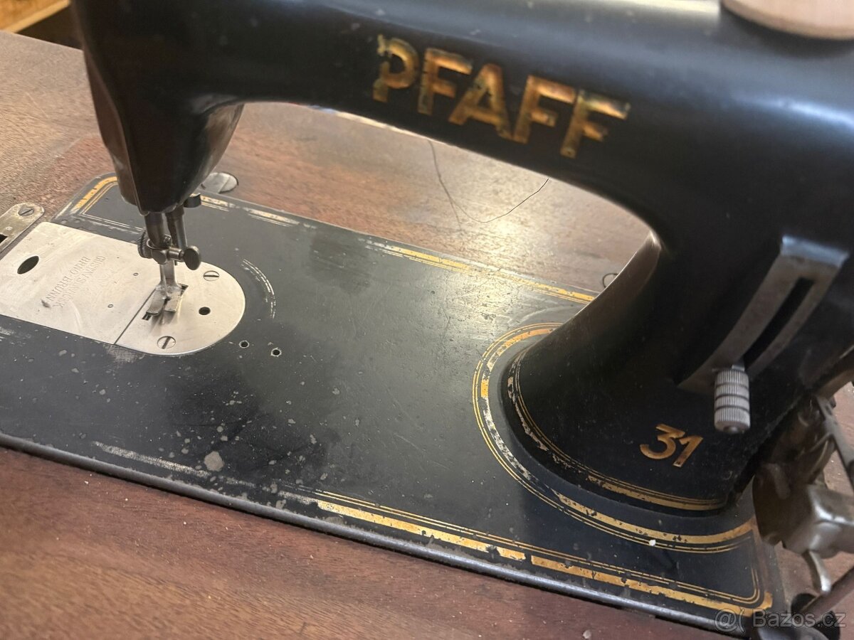 Starožitný šicí stroj Pfaff - 3