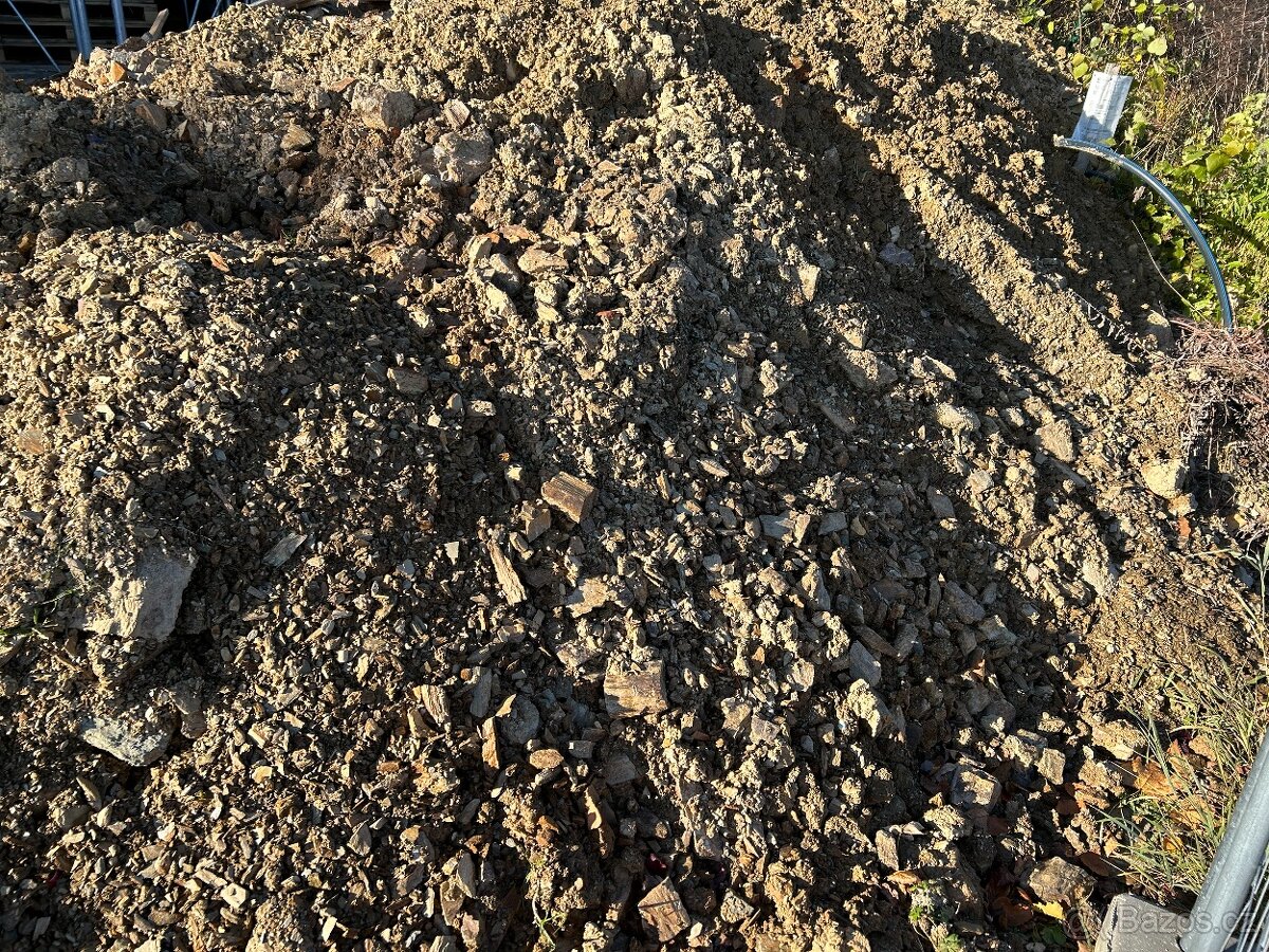 Zemina zdarma včetně dovozu - 3