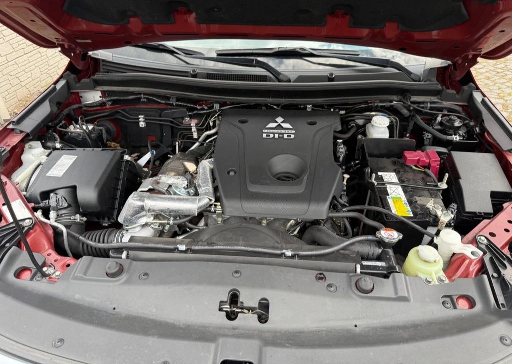 Mitsubishi L200, 2,3 - 3