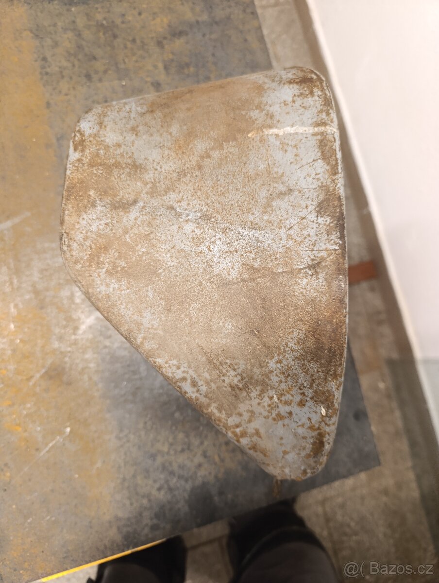 Prodám nádrž Jawa pionýr - 3