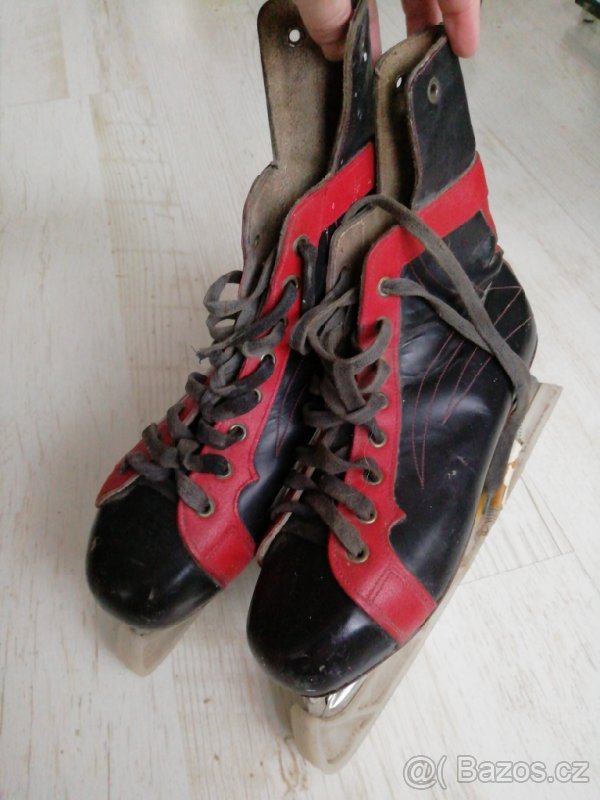 Starožitné brusle vel 40. - 3