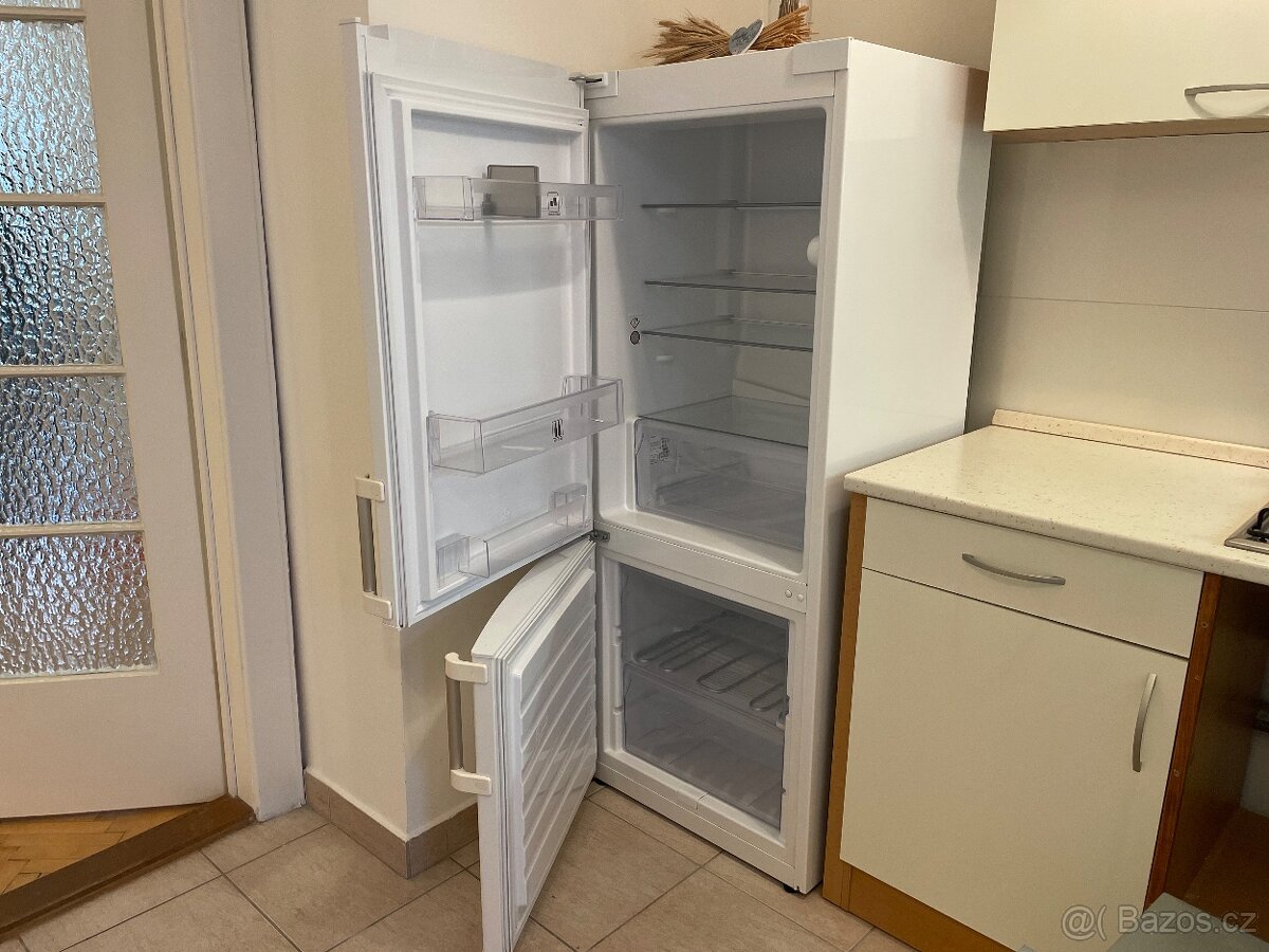 Lednice s mrazákem Whirlpool - 3