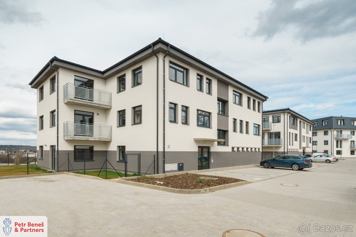 Pronájem bytu 1+kk 32 m², Rakovník II, ev.č. 00142 - 3