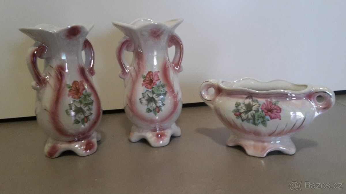 Prodám 2 vázičky a misku. Vázička 15 cm vysoká - 3