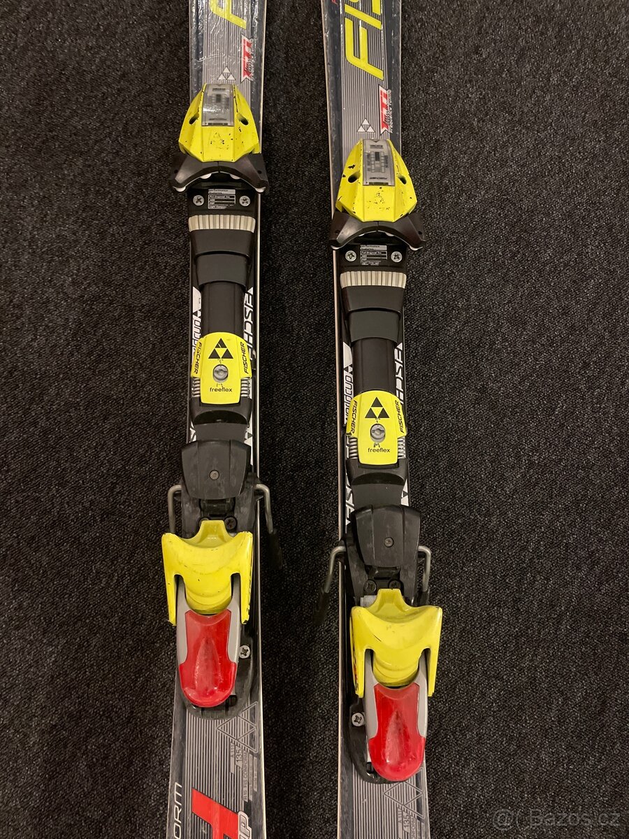 Fischer dětské lyže 135cm - 3