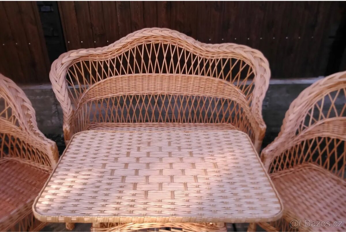 proutěný zahradní nábytek - 3