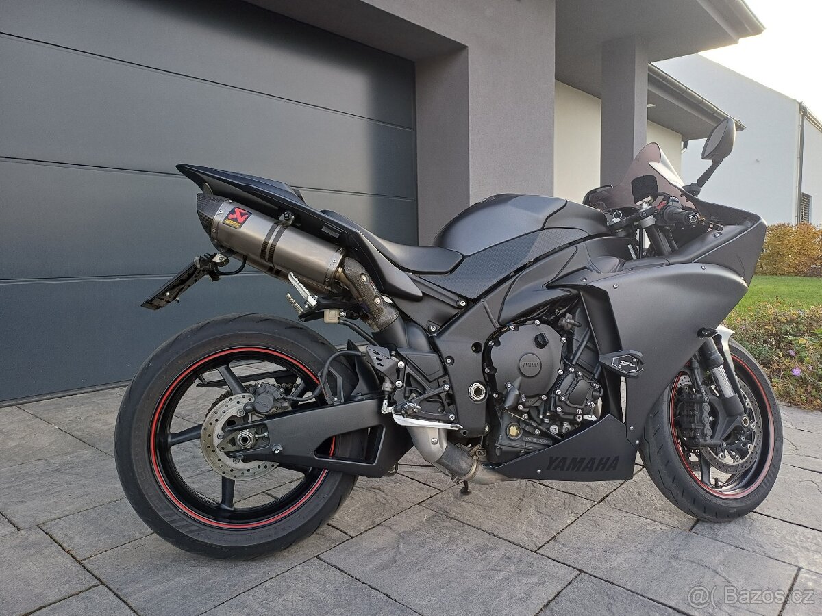 YAMAHA R1 - 2015 - 16.900km - 3