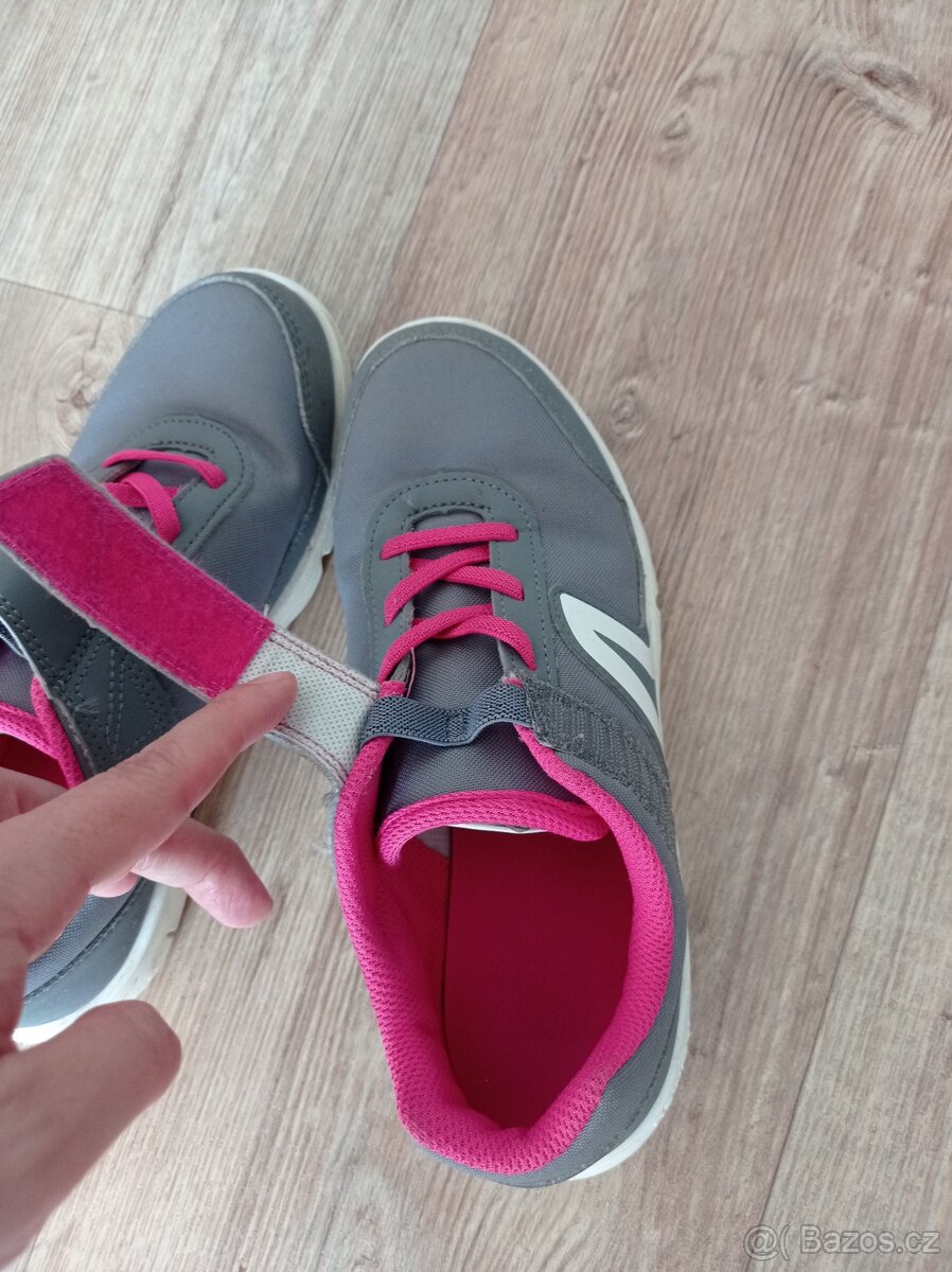 Dívčí tenisky, vel. 36 - 3