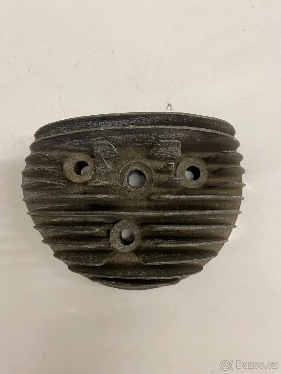 hlava válce pérák 350 - 3