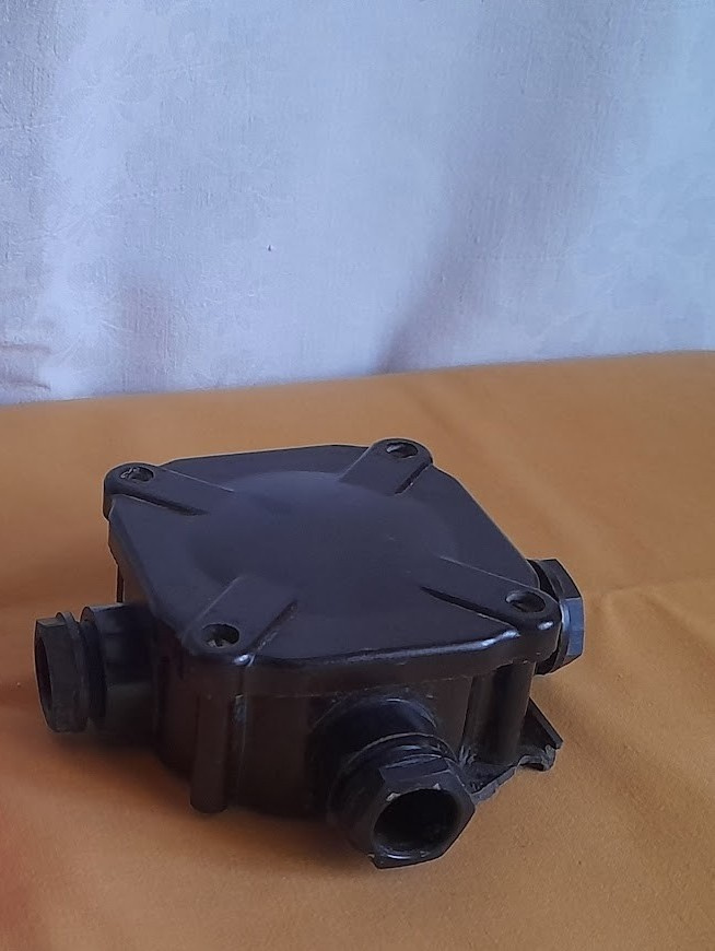 elektromateriál - 3