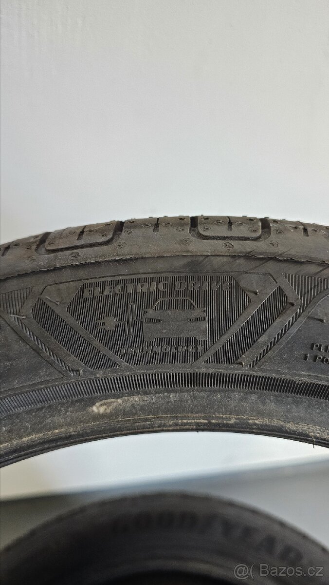 Letní pneumatiky 205/45/17, Goodyear, DOT0825 - 3